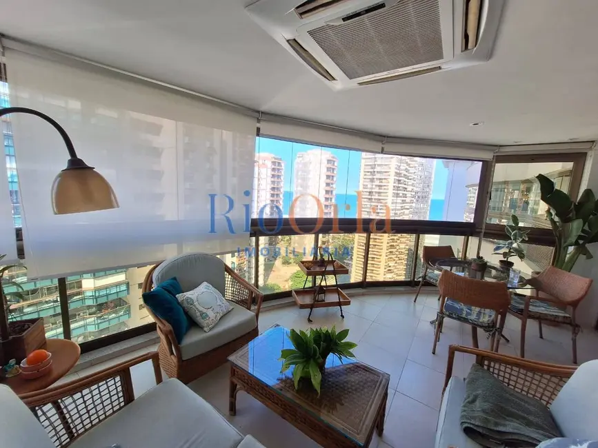 Foto 2 de Apartamento com 4 quartos à venda, 139m2 em Barra da Tijuca, Rio De Janeiro - RJ