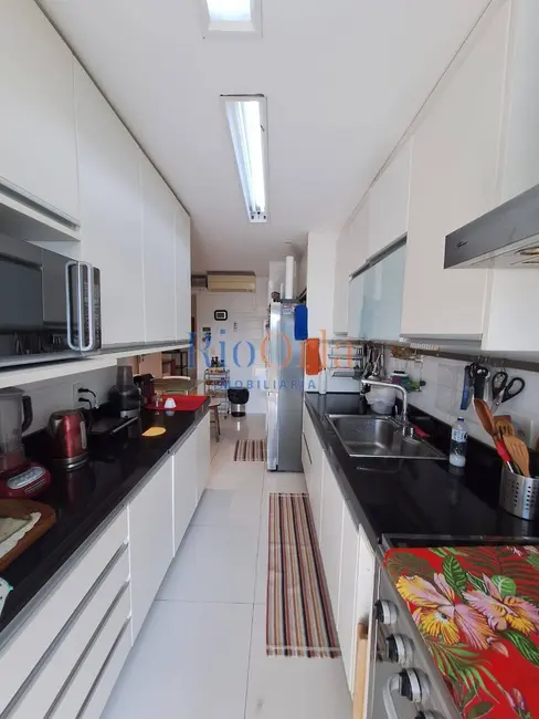Foto 9 de Apartamento com 4 quartos à venda, 139m2 em Barra da Tijuca, Rio De Janeiro - RJ