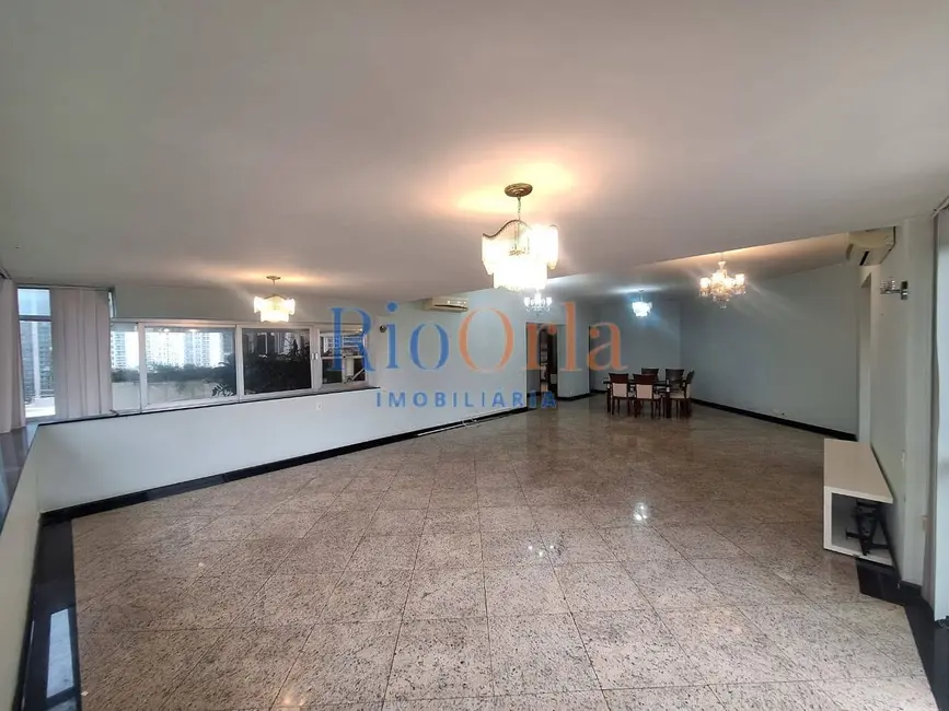 Apartamento com 3 quartos à venda, 200m2 em Barra da Tijuca, Rio De Janeiro - RJ - imagem 5 Foto 5 de Apartamento com 3 quartos à venda, 200m2 em Barra da Tijuca, Rio De Janeiro - RJ