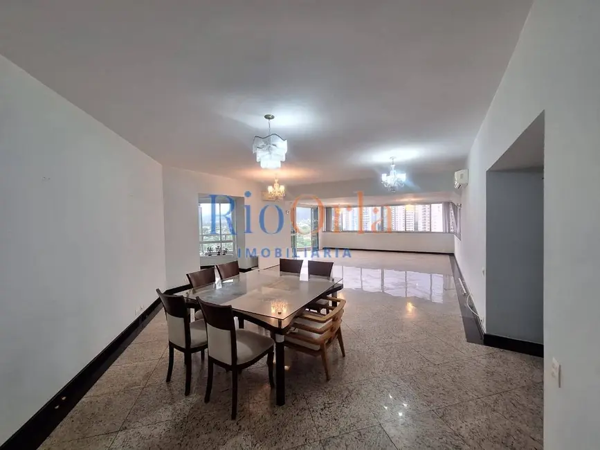Apartamento com 3 quartos à venda, 200m2 em Barra da Tijuca, Rio De Janeiro - RJ - imagem 4 Foto 4 de Apartamento com 3 quartos à venda, 200m2 em Barra da Tijuca, Rio De Janeiro - RJ