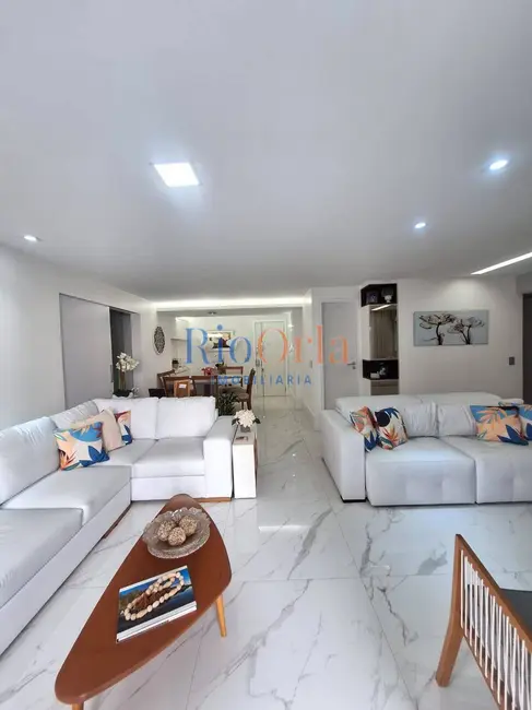 Apartamento com 4 quartos à venda, 145m2 em Barra da Tijuca, Rio De Janeiro - RJ - imagem 8 Foto 8 de Apartamento com 4 quartos à venda, 145m2 em Barra da Tijuca, Rio De Janeiro - RJ