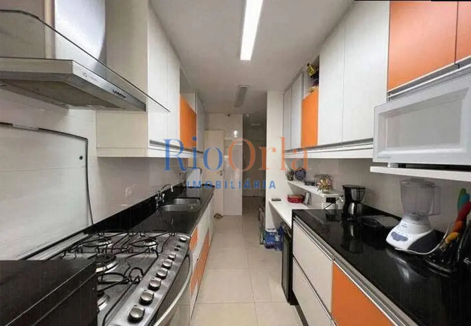 Apartamento com 3 quartos à venda, 158m2 em Barra da Tijuca, Rio De Janeiro - RJ - imagem 5 Foto 5 de Apartamento com 3 quartos à venda, 158m2 em Barra da Tijuca, Rio De Janeiro - RJ