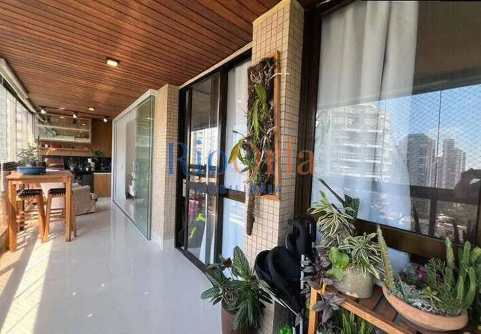 Apartamento com 3 quartos à venda, 158m2 em Barra da Tijuca, Rio De Janeiro - RJ - imagem 9 Foto 9 de Apartamento com 3 quartos à venda, 158m2 em Barra da Tijuca, Rio De Janeiro - RJ