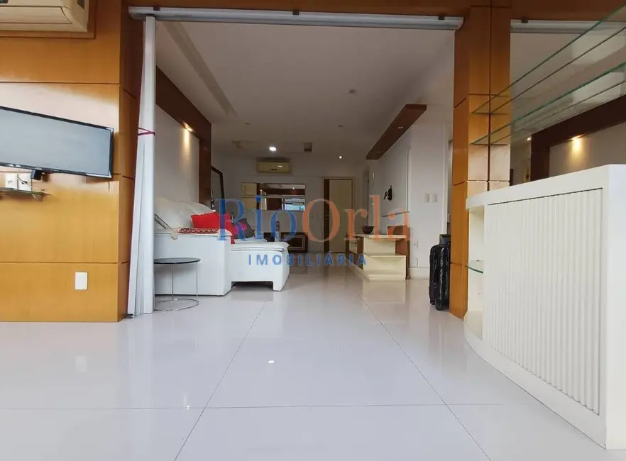 Apartamento com 3 quartos à venda, 121m2 em Barra da Tijuca, Rio De Janeiro - RJ - imagem 5 Foto 5 de Apartamento com 3 quartos à venda, 121m2 em Barra da Tijuca, Rio De Janeiro - RJ