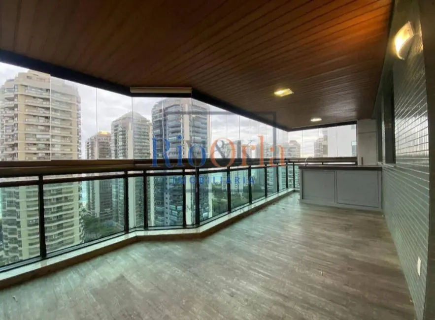 Apartamento com 4 quartos à venda, 161m2 em Barra da Tijuca, Rio De Janeiro - RJ - imagem 2 Foto 2 de Apartamento com 4 quartos à venda, 161m2 em Barra da Tijuca, Rio De Janeiro - RJ