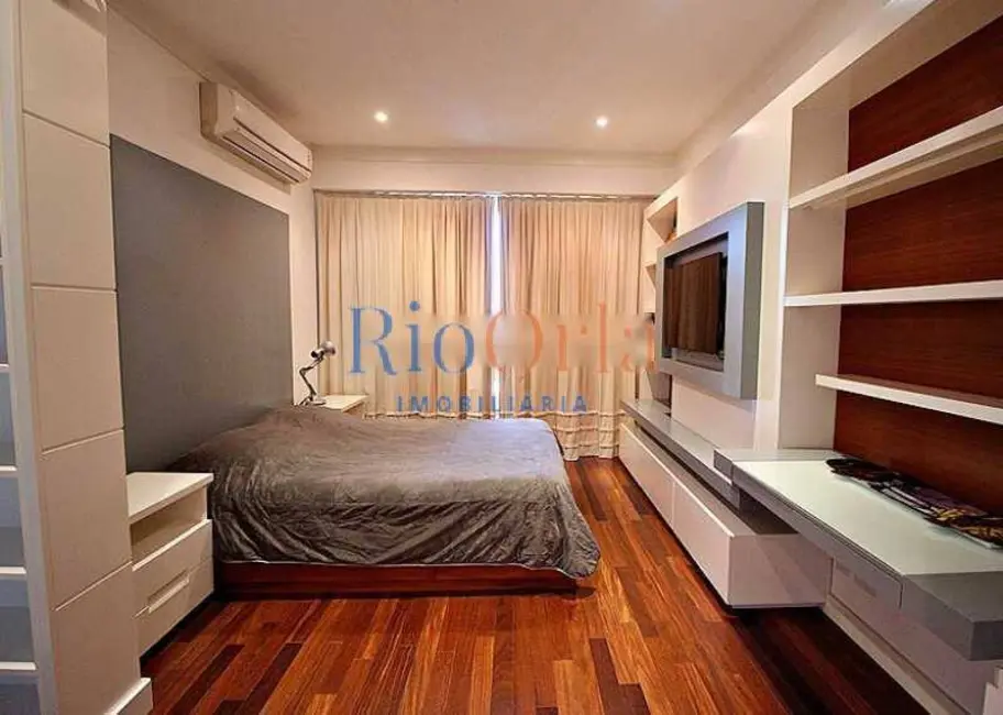 Apartamento com 4 quartos à venda, 288m2 em Barra da Tijuca, Rio De Janeiro - RJ - imagem 8 Foto 8 de Apartamento com 4 quartos à venda, 288m2 em Barra da Tijuca, Rio De Janeiro - RJ