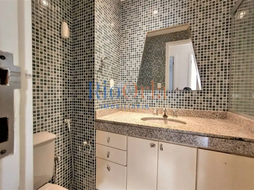 Apartamento com 3 quartos à venda, 130m2 em Barra da Tijuca, Rio De Janeiro - RJ - imagem 8 Foto 8 de Apartamento com 3 quartos à venda, 130m2 em Barra da Tijuca, Rio De Janeiro - RJ