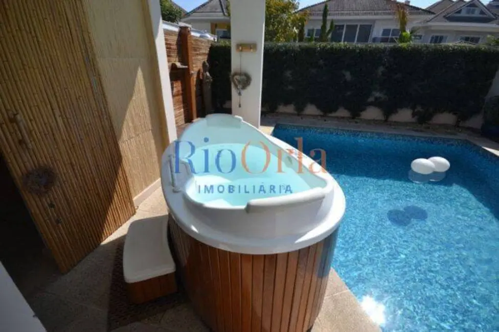 Foto 3 de Casa com 4 quartos à venda, 600m2 em Barra da Tijuca, Rio De Janeiro - RJ
