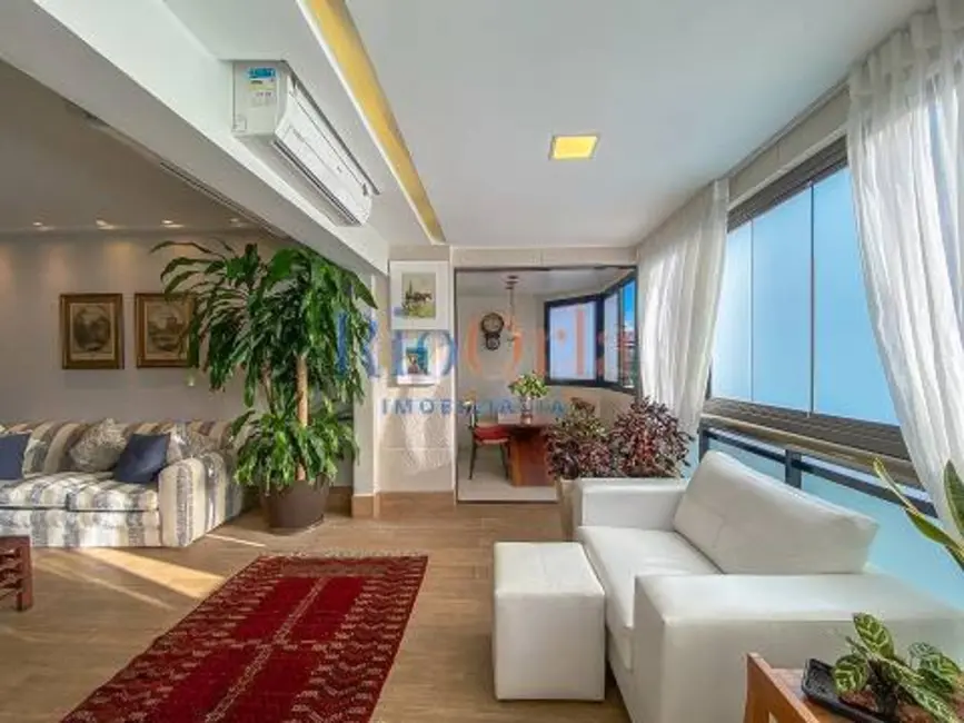 Apartamento com 3 quartos à venda, 128m2 em Barra da Tijuca, Rio De Janeiro - RJ - imagem 1 Foto 1 de Apartamento com 3 quartos à venda, 128m2 em Barra da Tijuca, Rio De Janeiro - RJ