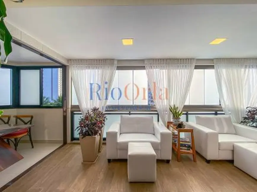 Apartamento com 3 quartos à venda, 128m2 em Barra da Tijuca, Rio De Janeiro - RJ - imagem 2 Foto 2 de Apartamento com 3 quartos à venda, 128m2 em Barra da Tijuca, Rio De Janeiro - RJ
