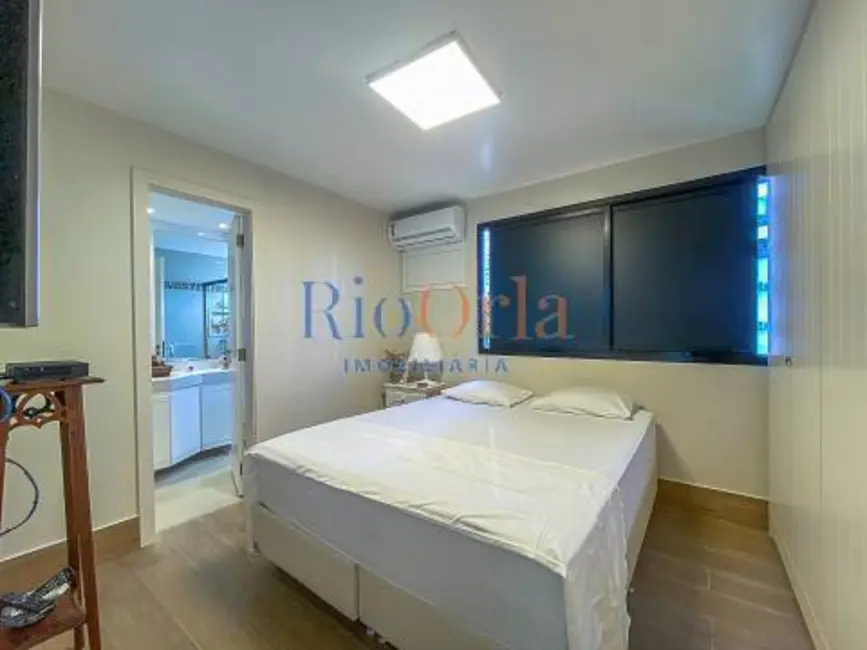 Apartamento com 3 quartos à venda, 128m2 em Barra da Tijuca, Rio De Janeiro - RJ - imagem 8 Foto 8 de Apartamento com 3 quartos à venda, 128m2 em Barra da Tijuca, Rio De Janeiro - RJ