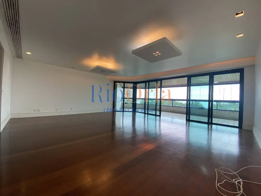 Foto 3 de Apartamento com 4 quartos à venda, 280m2 em Barra da Tijuca, Rio De Janeiro - RJ
