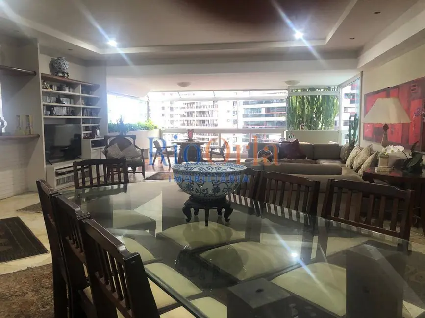 Foto 9 de Apartamento com 3 quartos à venda, 220m2 em Barra da Tijuca, Rio De Janeiro - RJ