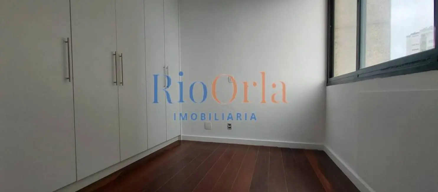 Apartamento com 4 quartos à venda, 168m2 em Barra da Tijuca, Rio De Janeiro - RJ - imagem 8 Foto 8 de Apartamento com 4 quartos à venda, 168m2 em Barra da Tijuca, Rio De Janeiro - RJ