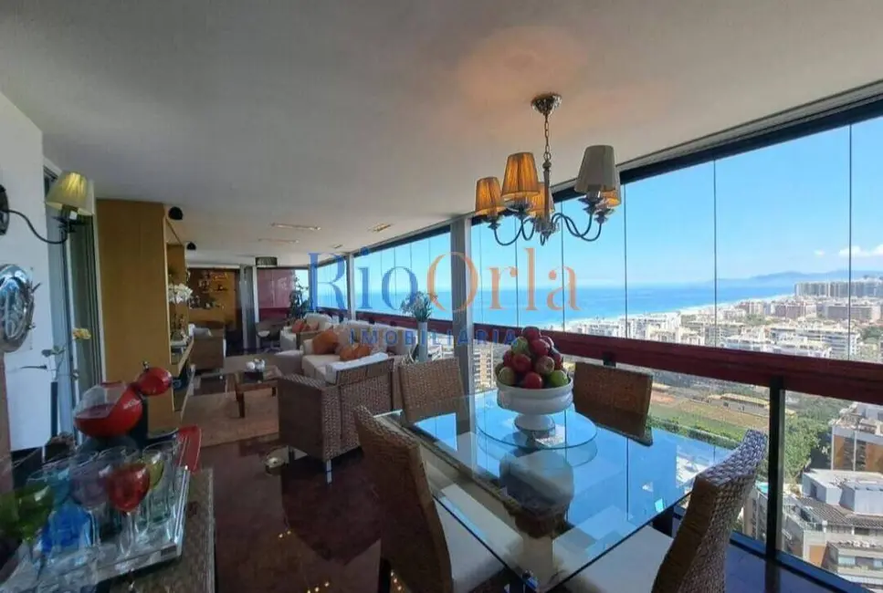 Apartamento com 3 quartos à venda, 180m2 em Barra da Tijuca, Rio De Janeiro - RJ - imagem 5 Foto 5 de Apartamento com 3 quartos à venda, 180m2 em Barra da Tijuca, Rio De Janeiro - RJ