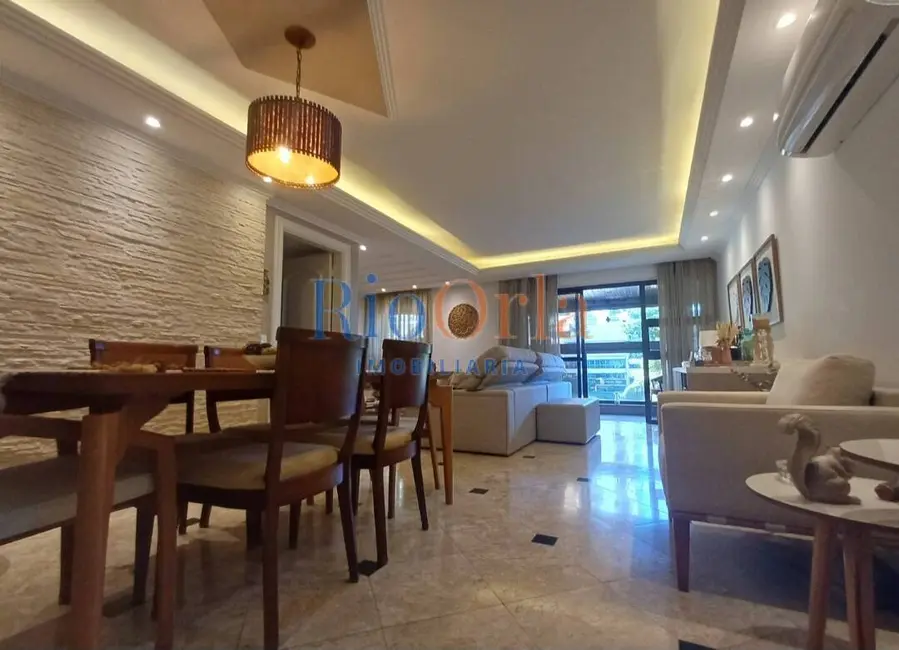 Apartamento com 4 quartos à venda, 160m2 em Barra da Tijuca, Rio De Janeiro - RJ - imagem 4 Foto 4 de Apartamento com 4 quartos à venda, 160m2 em Barra da Tijuca, Rio De Janeiro - RJ