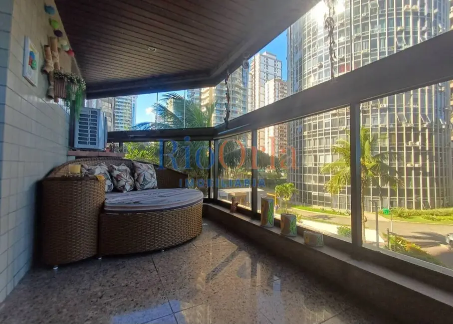 Apartamento com 4 quartos à venda, 160m2 em Barra da Tijuca, Rio De Janeiro - RJ - imagem 6 Foto 6 de Apartamento com 4 quartos à venda, 160m2 em Barra da Tijuca, Rio De Janeiro - RJ