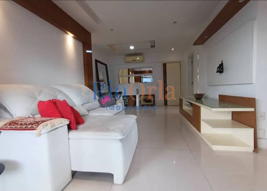 Apartamento com 3 quartos à venda, 122m2 em Barra da Tijuca, Rio De Janeiro - RJ - imagem 5 Foto 5 de Apartamento com 3 quartos à venda, 122m2 em Barra da Tijuca, Rio De Janeiro - RJ