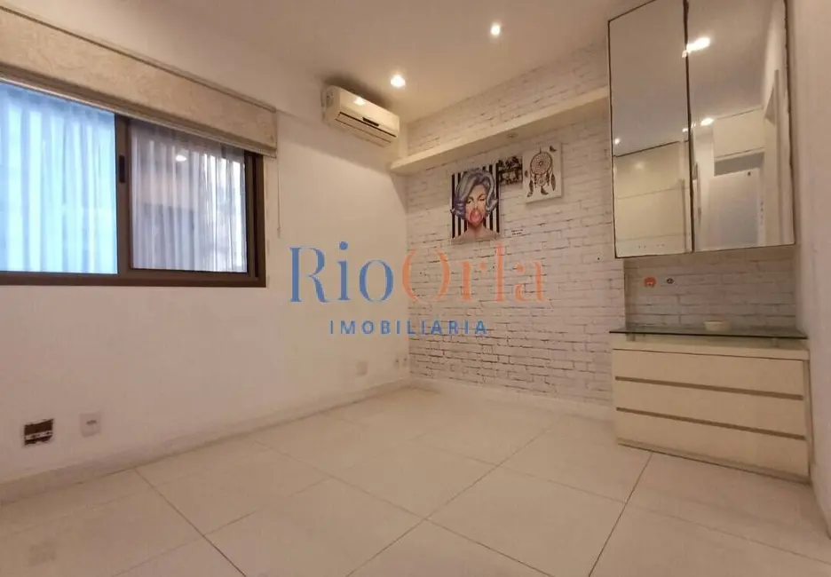Apartamento com 3 quartos à venda, 122m2 em Barra da Tijuca, Rio De Janeiro - RJ - imagem 9 Foto 9 de Apartamento com 3 quartos à venda, 122m2 em Barra da Tijuca, Rio De Janeiro - RJ