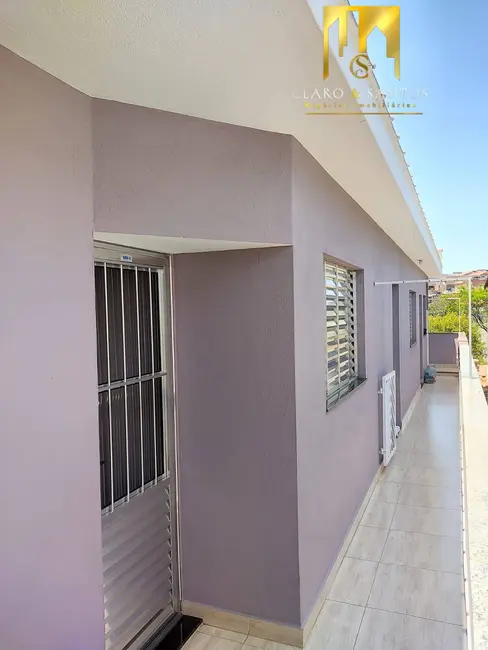 Casa com 2 quartos à venda em Parque Continental, Guarulhos - SP - imagem 2 Foto 2 de Casa com 2 quartos à venda em Parque Continental, Guarulhos - SP