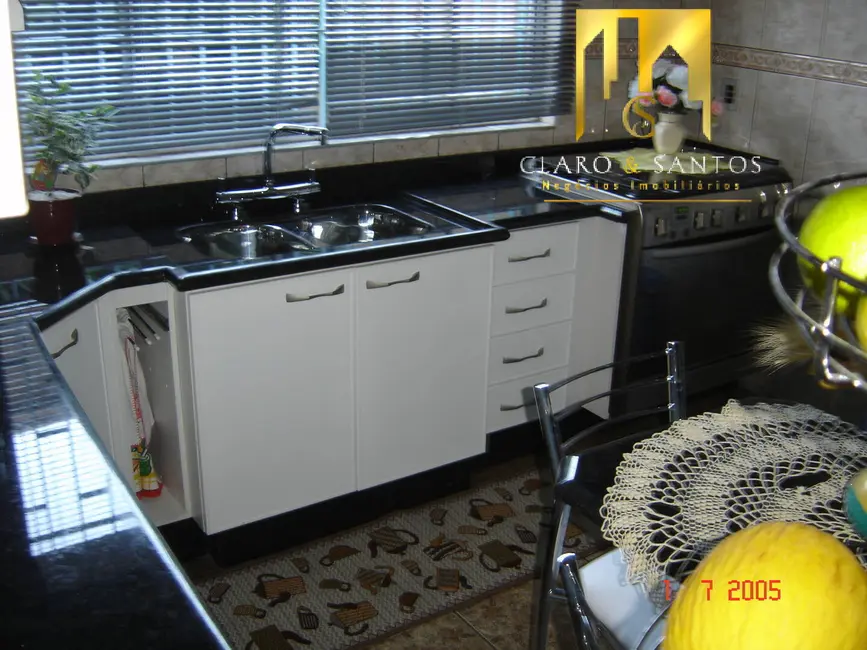 Foto 3 de Casa com 4 quartos à venda, 250m2 em Vila Deodoro, São Paulo - SP