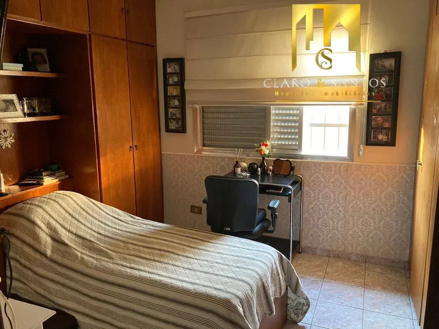 Casa com 3 quartos à venda, 256m2 em Chora Menino, São Paulo - SP - imagem 7 Foto 7 de Casa com 3 quartos à venda, 256m2 em Chora Menino, São Paulo - SP