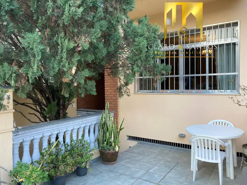 Casa com 3 quartos à venda, 256m2 em Chora Menino, São Paulo - SP - imagem 2 Foto 2 de Casa com 3 quartos à venda, 256m2 em Chora Menino, São Paulo - SP