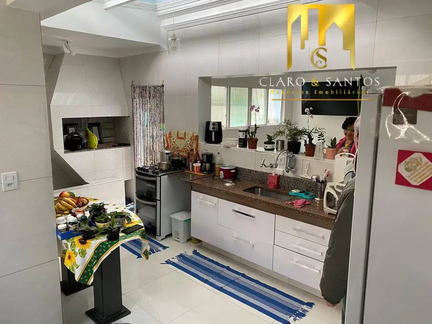 Foto 3 de Casa com 5 quartos à venda em Jardim Santa Margarida, São Paulo - SP