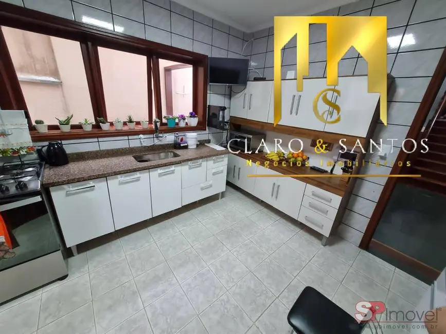 Foto 8 de Casa com 3 quartos à venda, 179m2 em Jardim Olympia, São Paulo - SP