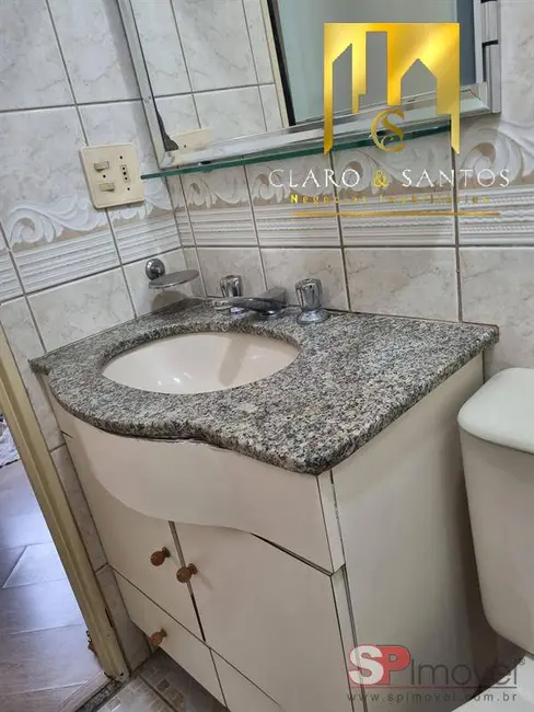 Foto 4 de Apartamento com 2 quartos à venda em Vila Santana, São Paulo - SP