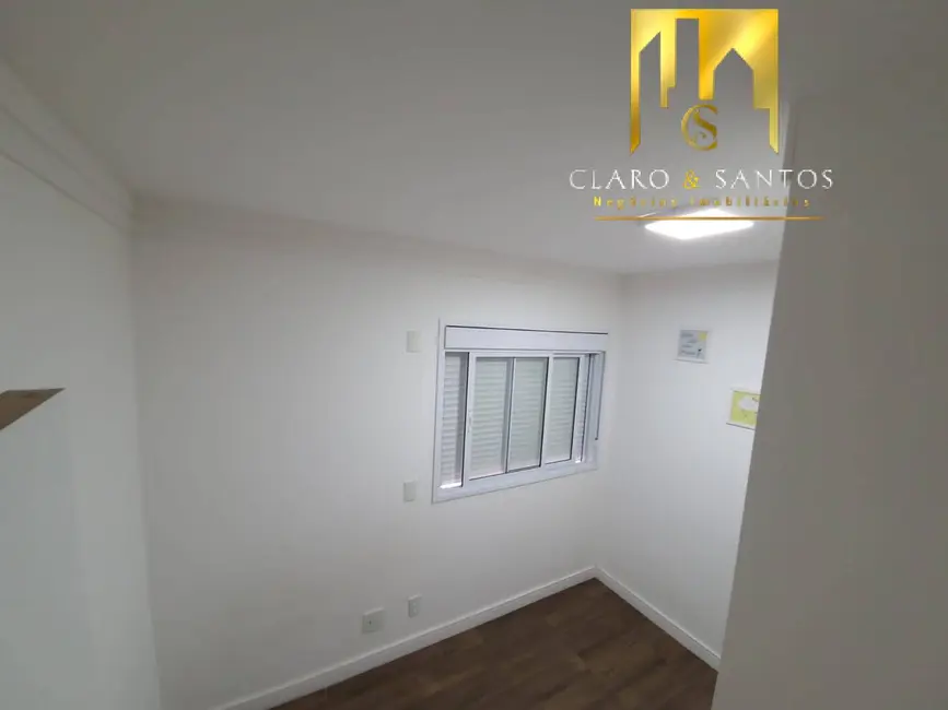 Sala Comercial à venda e para alugar, 68m2 em Jardim Flor da Montanha, Guarulhos - SP - imagem 6 Foto 6 de Sala Comercial à venda e para alugar, 68m2 em Jardim Flor da Montanha, Guarulhos - SP