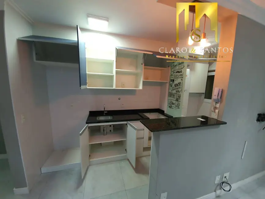 Sala Comercial à venda e para alugar, 68m2 em Jardim Flor da Montanha, Guarulhos - SP - imagem 3 Foto 3 de Sala Comercial à venda e para alugar, 68m2 em Jardim Flor da Montanha, Guarulhos - SP