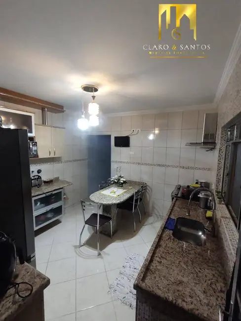 Foto 1 de Casa com 21 quartos à venda, 125m2 em Parque Santos Dumont, Guarulhos - SP