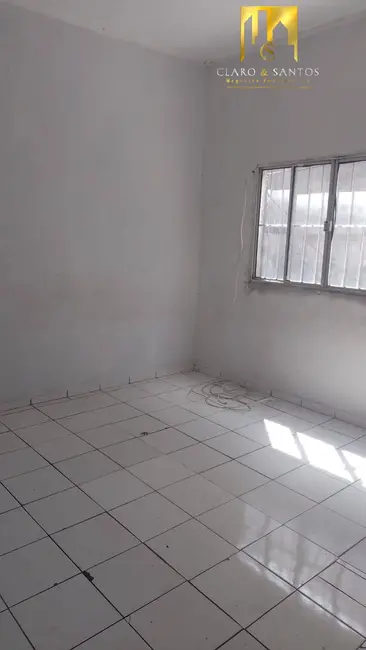 Casa com 1 quarto para alugar em Jardim Valéria, Guarulhos - SP - imagem 4 Foto 4 de Casa com 1 quarto para alugar em Jardim Valéria, Guarulhos - SP