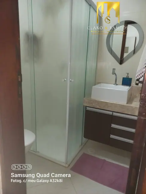 Chácara com 4 quartos à venda, 1200m2 em Guarulhos - SP - imagem 3 Foto 3 de Chácara com 4 quartos à venda, 1200m2 em Guarulhos - SP