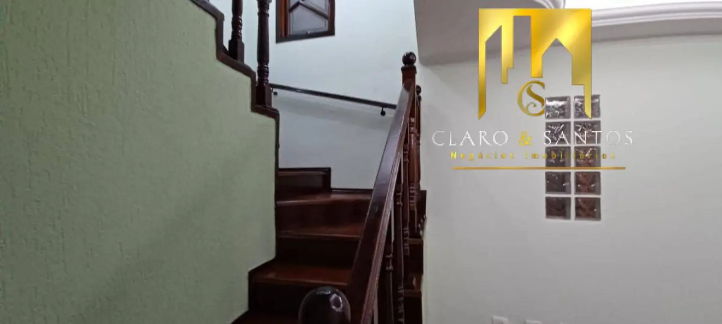 Foto 1 de Casa com 4 quartos à venda e para alugar, 220m2 em Parque Renato Maia, Guarulhos - SP