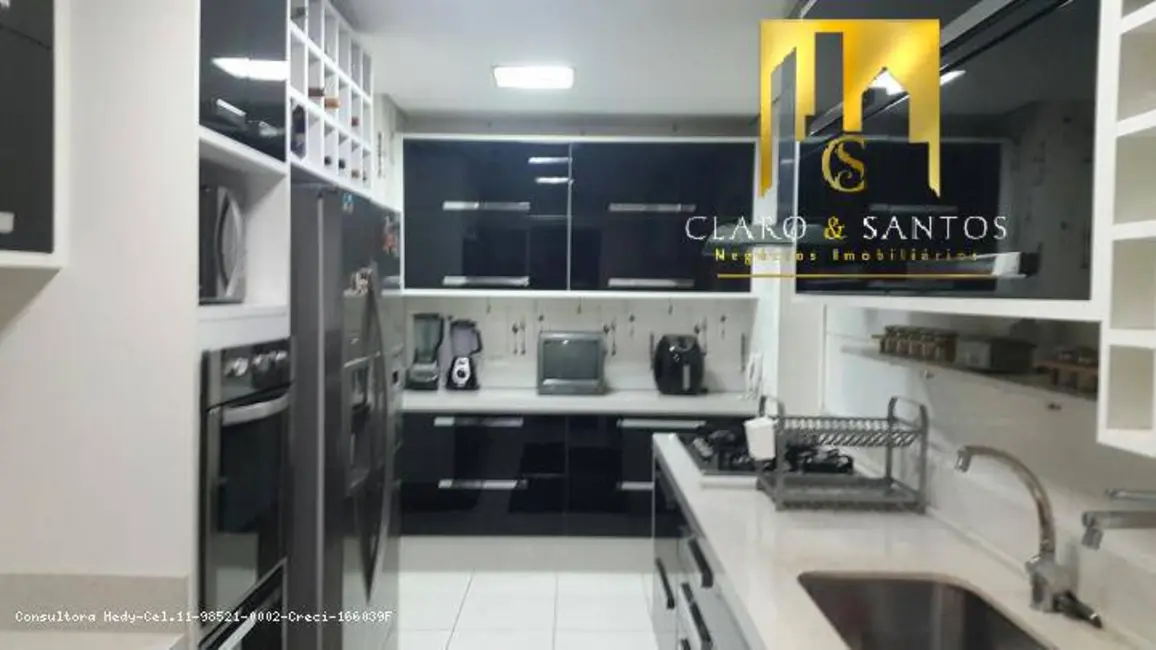 Foto 3 de Apartamento com 4 quartos à venda, 195m2 em Parque Renato Maia, Guarulhos - SP