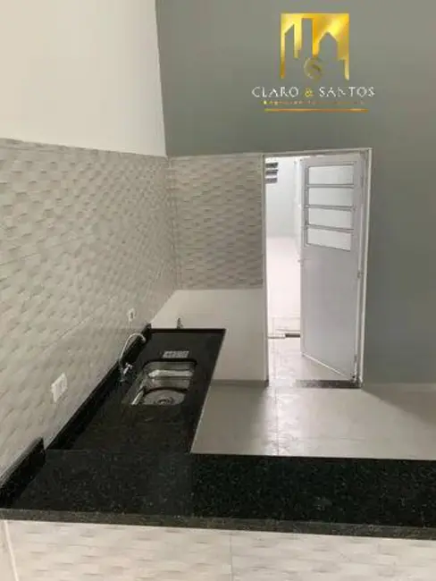 Foto 2 de Casa com 3 quartos à venda em Vila Nova Bonsucesso, Guarulhos - SP