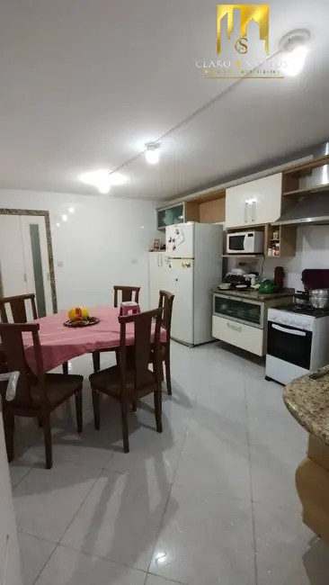 Foto 2 de Casa com 3 quartos à venda, 120m2 em Vila Sabatino, Guarulhos - SP