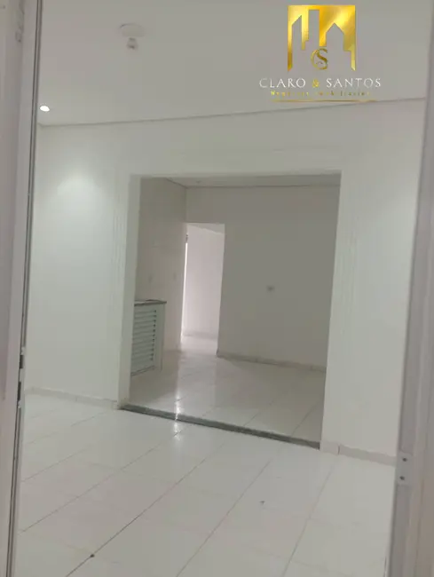 Casa com 2 quartos para alugar, 60m2 em Vila Maricy, Guarulhos - SP - imagem 5 Foto 5 de Casa com 2 quartos para alugar, 60m2 em Vila Maricy, Guarulhos - SP