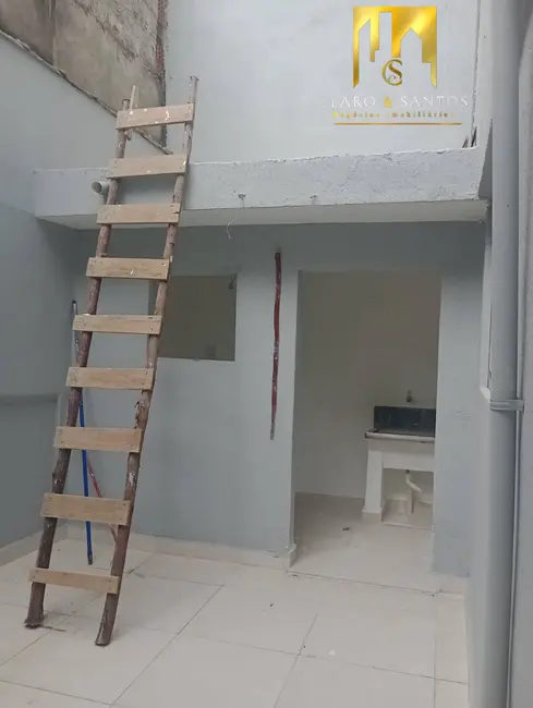 Foto 1 de Casa com 2 quartos para alugar, 60m2 em Vila Maricy, Guarulhos - SP