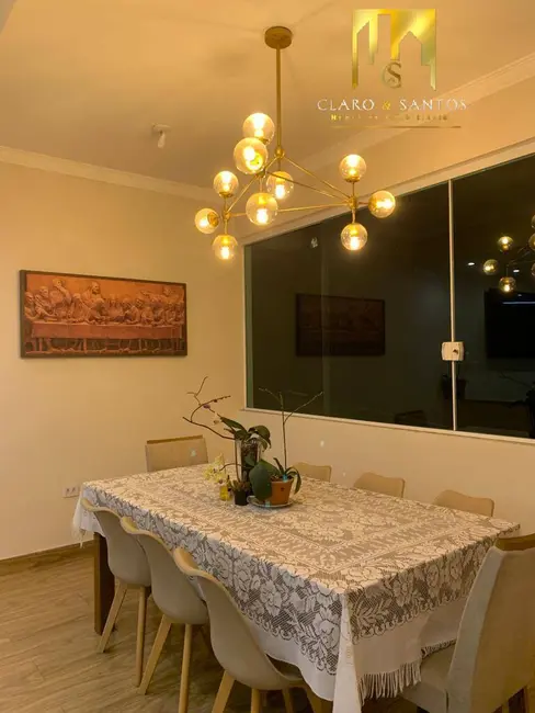 Foto 3 de Casa com 4 quartos à venda, 125m2 em Jardim Adriana, Guarulhos - SP