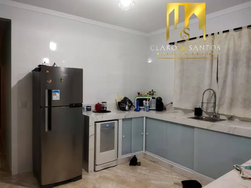 Casa com 3 quartos à venda, 125m2 em Nova Ponte Alta, Guarulhos - SP - imagem 3 Foto 3 de Casa com 3 quartos à venda, 125m2 em Nova Ponte Alta, Guarulhos - SP