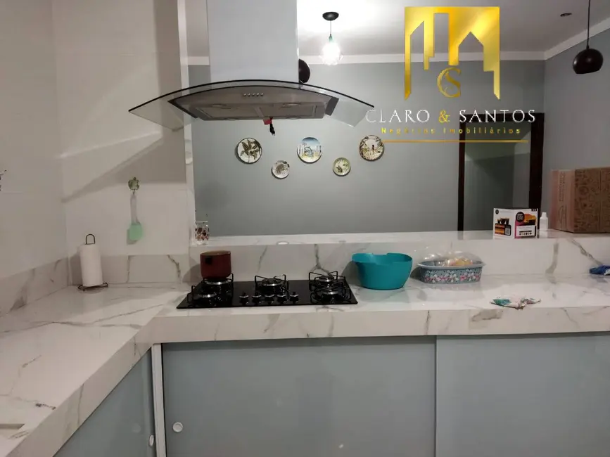 Casa com 3 quartos à venda, 125m2 em Nova Ponte Alta, Guarulhos - SP - imagem 8 Foto 8 de Casa com 3 quartos à venda, 125m2 em Nova Ponte Alta, Guarulhos - SP