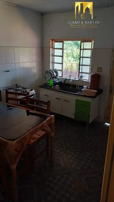 Chácara com 3 quartos à venda, 1600m2 em Guarulhos - SP - imagem 5 Foto 5 de Chácara com 3 quartos à venda, 1600m2 em Guarulhos - SP