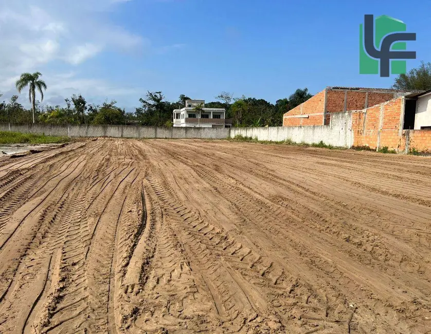 Foto 1 de Terreno / Lote à venda, 1206m2 em Matinhos - PR