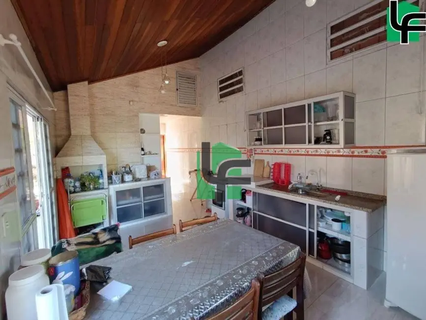 Foto 4 de Casa com 2 quartos à venda, 420m2 em Matinhos - PR