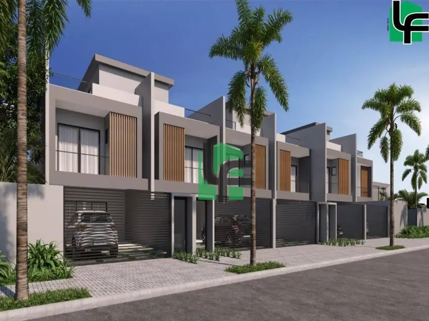 Foto 6 de Sobrado com 3 quartos à venda, 272m2 em Matinhos - PR