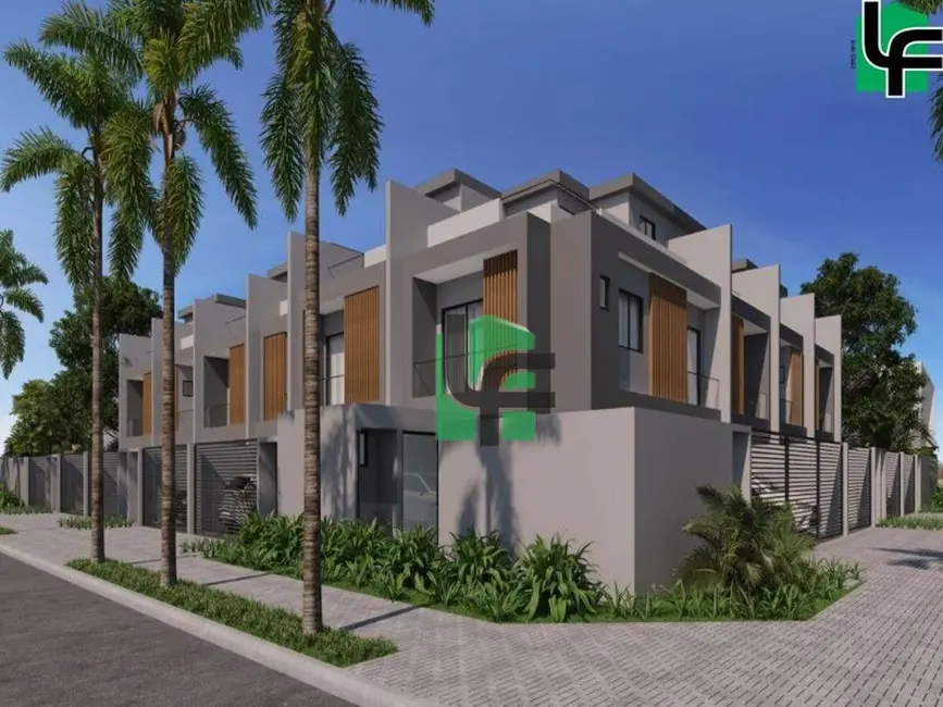 Foto 2 de Sobrado com 3 quartos à venda, 272m2 em Matinhos - PR