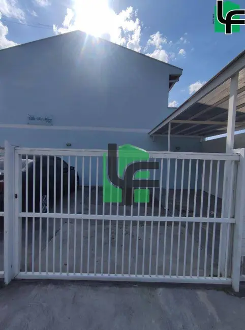 Sobrado com 2 quartos à venda, 65m2 em Centro, Matinhos - PR - imagem 4 Foto 4 de Sobrado com 2 quartos à venda, 65m2 em Centro, Matinhos - PR